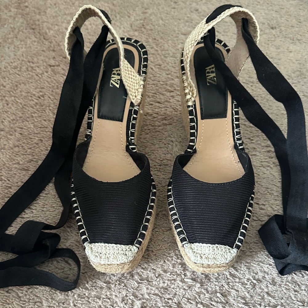 Zara wedges rafia